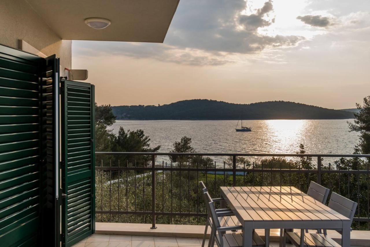 Bijaka Villas&Apartments Milna  Dış mekan fotoğraf