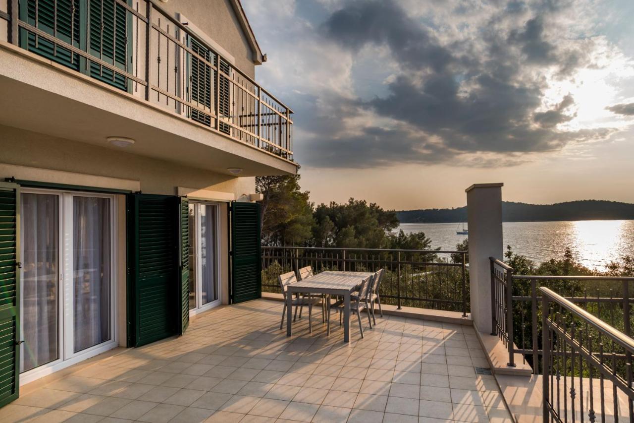 Bijaka Villas&Apartments Milna  Dış mekan fotoğraf