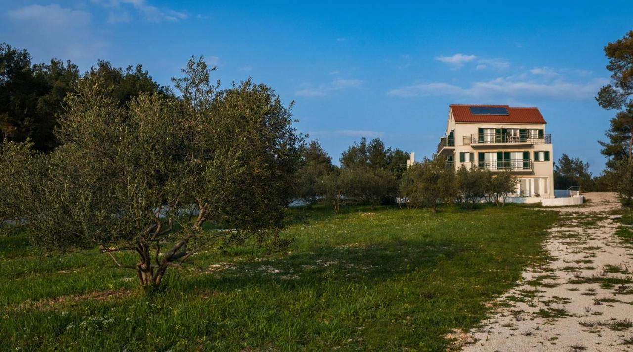 Bijaka Villas&Apartments Milna  Dış mekan fotoğraf