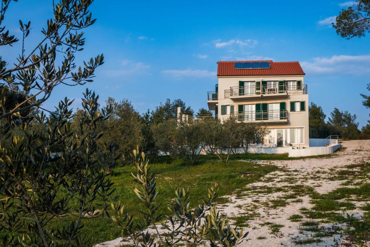 Bijaka Villas&Apartments Milna  Dış mekan fotoğraf